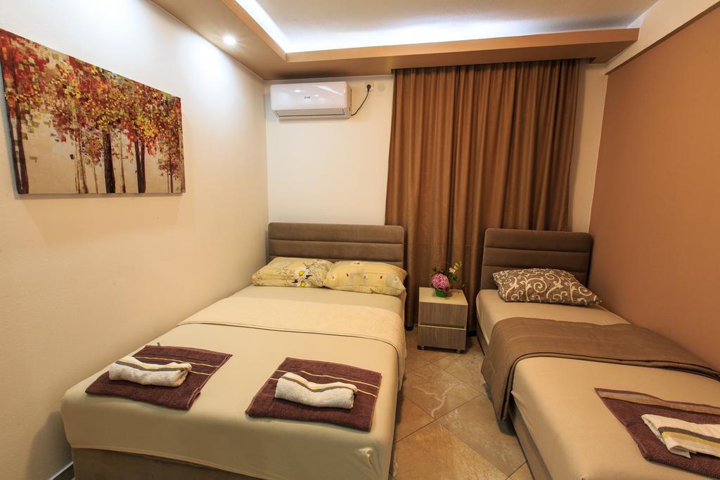 De Lux Apartments Luka Бар Екстериор снимка
