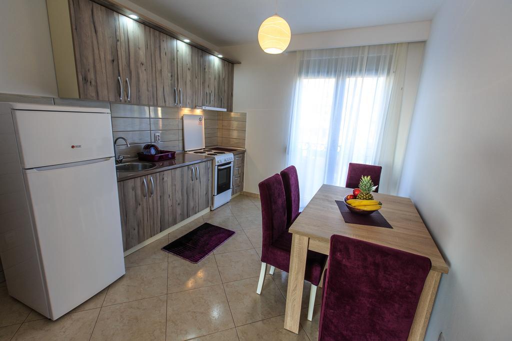De Lux Apartments Luka Бар Екстериор снимка