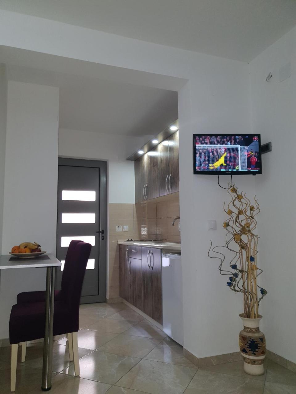 De Lux Apartments Luka Бар Екстериор снимка